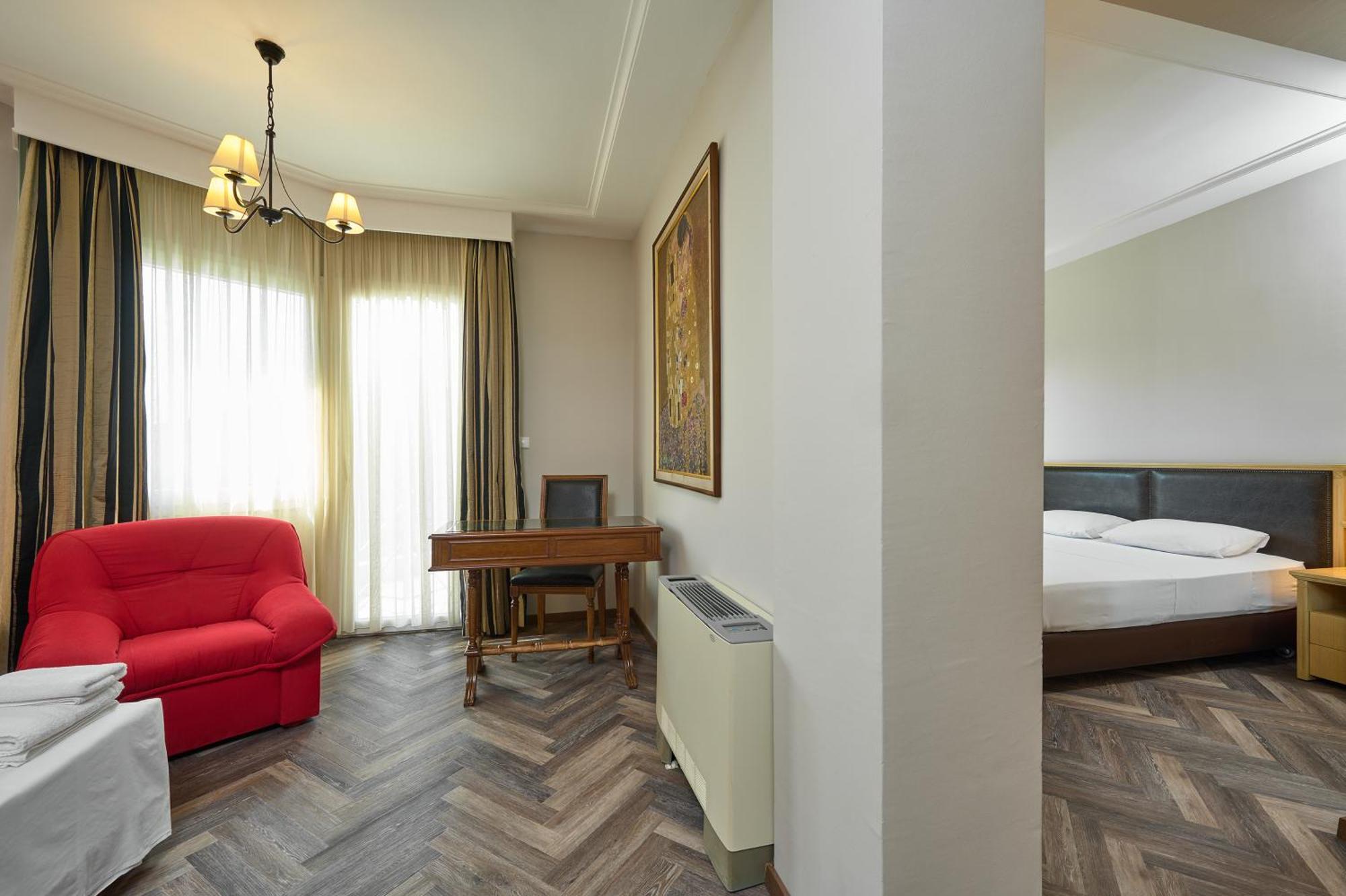 Iris Hotel แธร์มี ภายนอก รูปภาพ